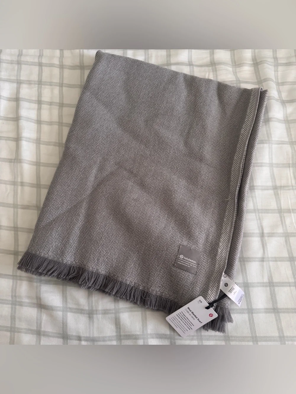 🆕🩶 Lululemon Wool Blanket Scarf - Gull Grey White Opal